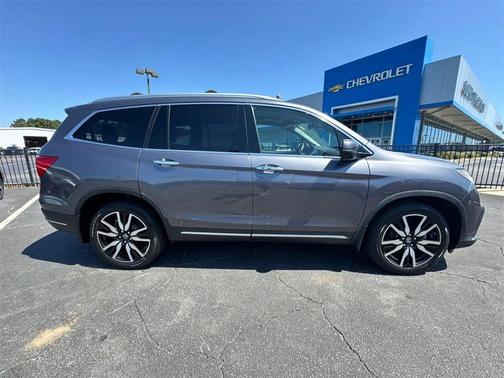 2021 Honda Pilot Touring 7-Passenger