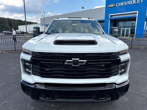 2025 Chevrolet Silverado 2500 Custom