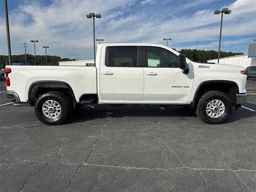2024 Chevrolet Silverado 2500 LT