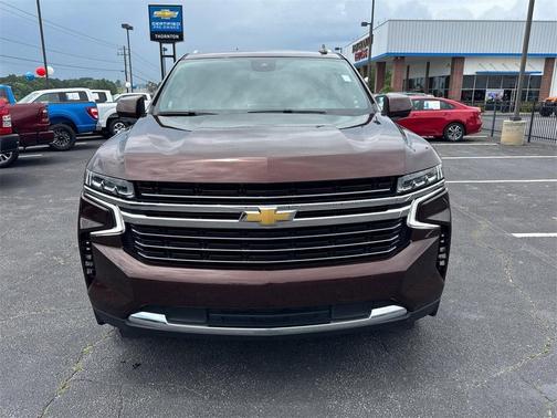 2023 Chevrolet Suburban LT