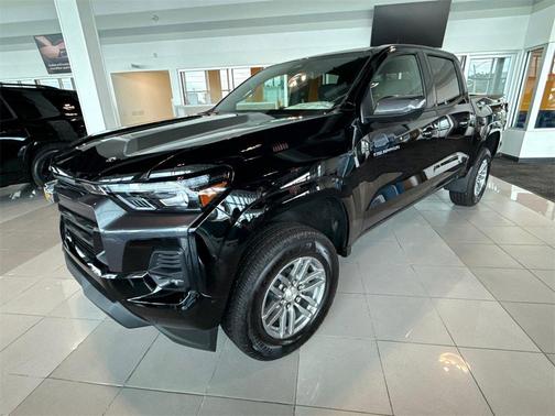 2025 Chevrolet Colorado LT