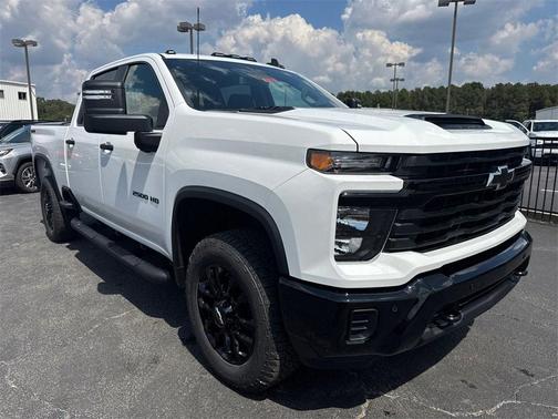 2026 Chevrolet Silverado 2500 Custom