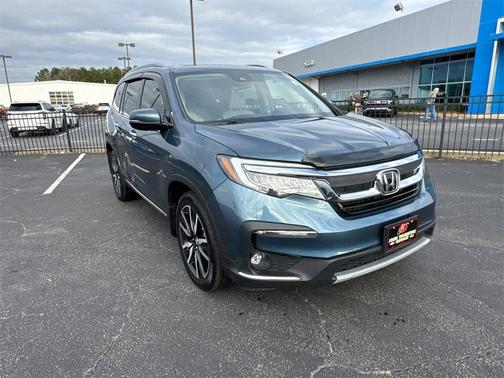 2022 Honda Pilot Touring 8-Passenger