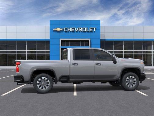 2025 Chevrolet Silverado 2500 Custom