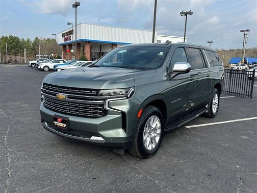 2023 Chevrolet Suburban Premier