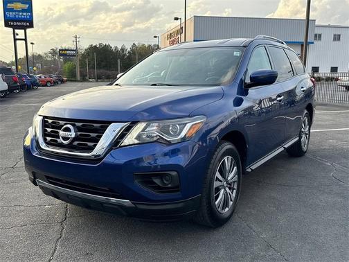 2020 Nissan Pathfinder S