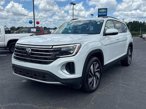 2024 Volkswagen Atlas 2.0T SE w/Technology