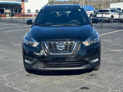 2018 Nissan Kicks SR