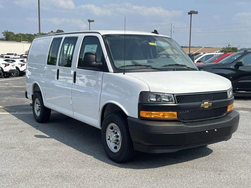 2025 Chevrolet Express 2500 Work Van