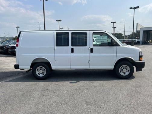 2025 Chevrolet Express 2500 Work Van