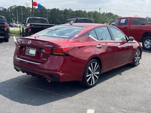 2020 Nissan Altima 2.0 Platinum