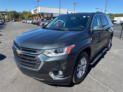2021 Chevrolet Traverse LT Cloth