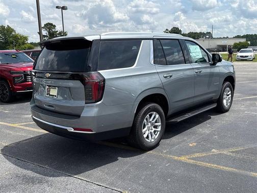 2025 Chevrolet Tahoe LS