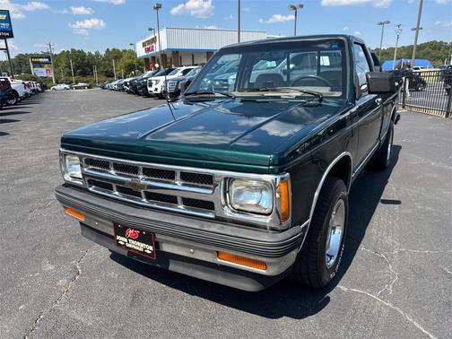 1993 Chevrolet S-10 Base