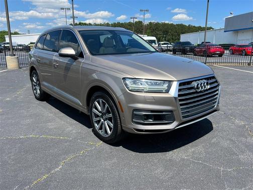 2019 Audi Q7 55 Premium Plus
