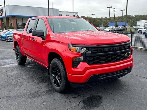 2025 Chevrolet Silverado 1500 Custom