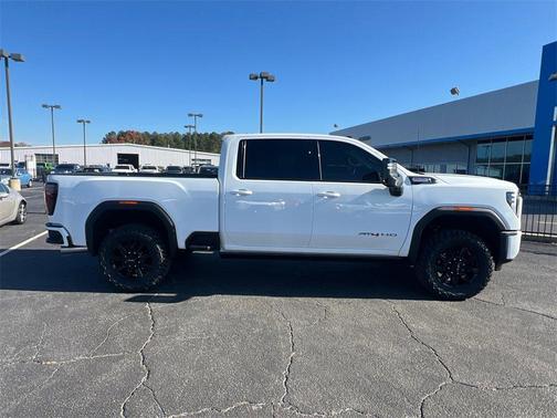 2025 GMC Sierra 2500 AT4