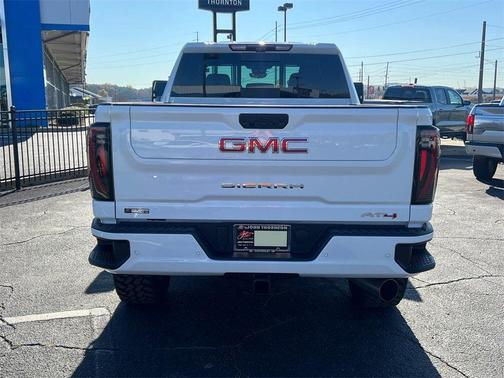 2025 GMC Sierra 2500 AT4