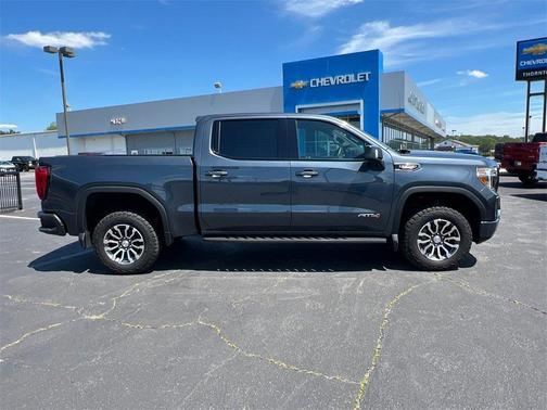 2022 GMC Sierra 1500 Limited AT4