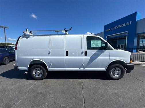 2025 Chevrolet Express 2500 Work Van