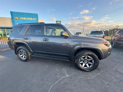 2023 Toyota 4Runner TRD Off Road