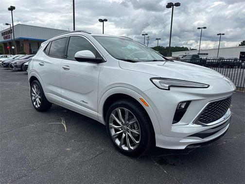 2024 Buick Encore GX Avenir