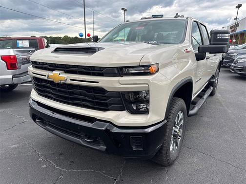 2026 Chevrolet Silverado 2500 Custom