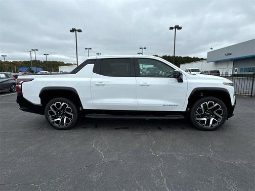 2024 Chevrolet Silverado EV RST