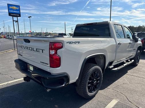 2026 Chevrolet Silverado 2500 Custom