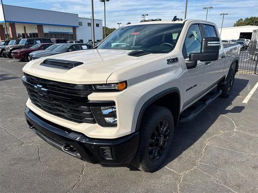 2026 Chevrolet Silverado 2500 Custom