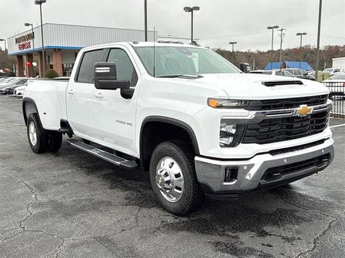 2026 Chevrolet Silverado 3500 LT