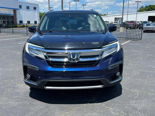 2022 Honda Pilot Touring 7-Passenger