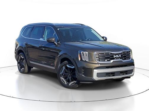 Dark Moss 2023 Kia Telluride S