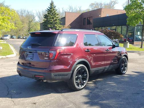 Burgundy Velvet Metallic Tinted Clearcoat 2019 Ford Explorer Sport