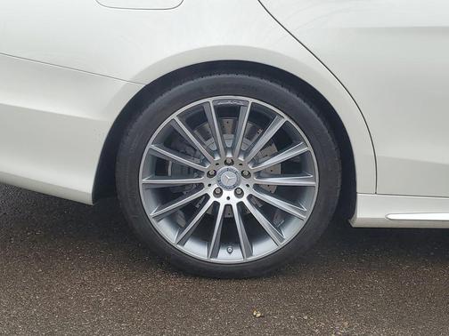 2016 Mercedes-Benz S-Class S550