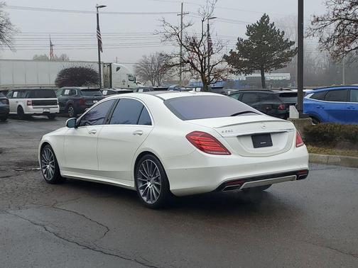 2016 Mercedes-Benz S-Class S550