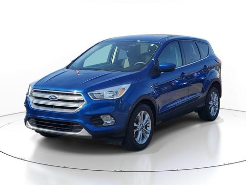 LIGHTNING BLUE METALLIC 2019 Ford Escape SE