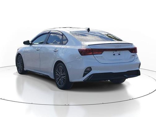 Snow White Pearl 2023 Kia Forte GT-Line