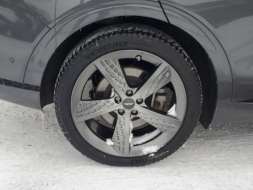 2022 Genesis GV70 3.5T AWD Sport