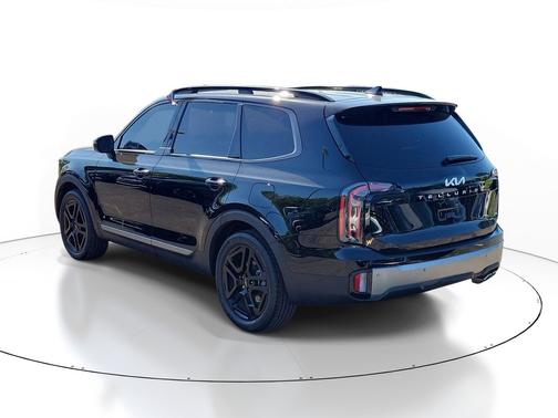 Ebony Black 2023 Kia Telluride SX Prestige X-Line