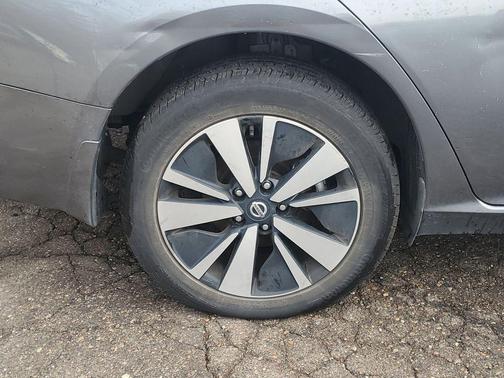 2022 Nissan Altima 2.5 SV