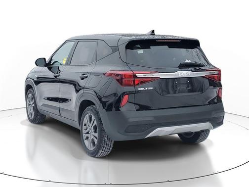 2023 Kia Seltos LX