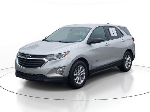 Silver Ice Metallic 2020 Chevrolet Equinox LS