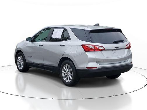 Silver Ice Metallic 2020 Chevrolet Equinox LS