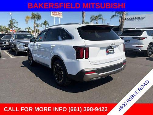 Glacial White Pearl 2024 Kia Sorento S