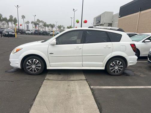 2007 Pontiac Vibe Base