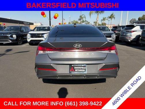Ecotronic Gray 2024 Hyundai ELANTRA SEL