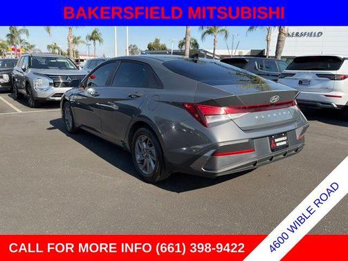 Ecotronic Gray 2024 Hyundai ELANTRA SEL