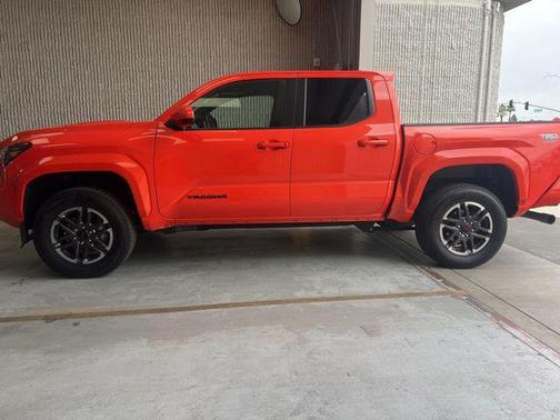 Solar Octane 2024 Toyota Tacoma TRD Sport