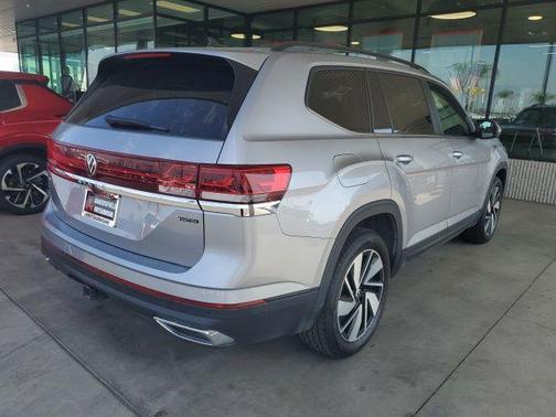 2024 Volkswagen Atlas 2.0T SE w/Technology 4MOTION